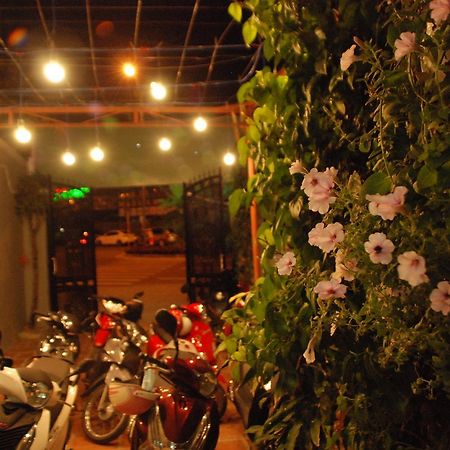 Winna Airport Hostel Da Nang Exterior photo