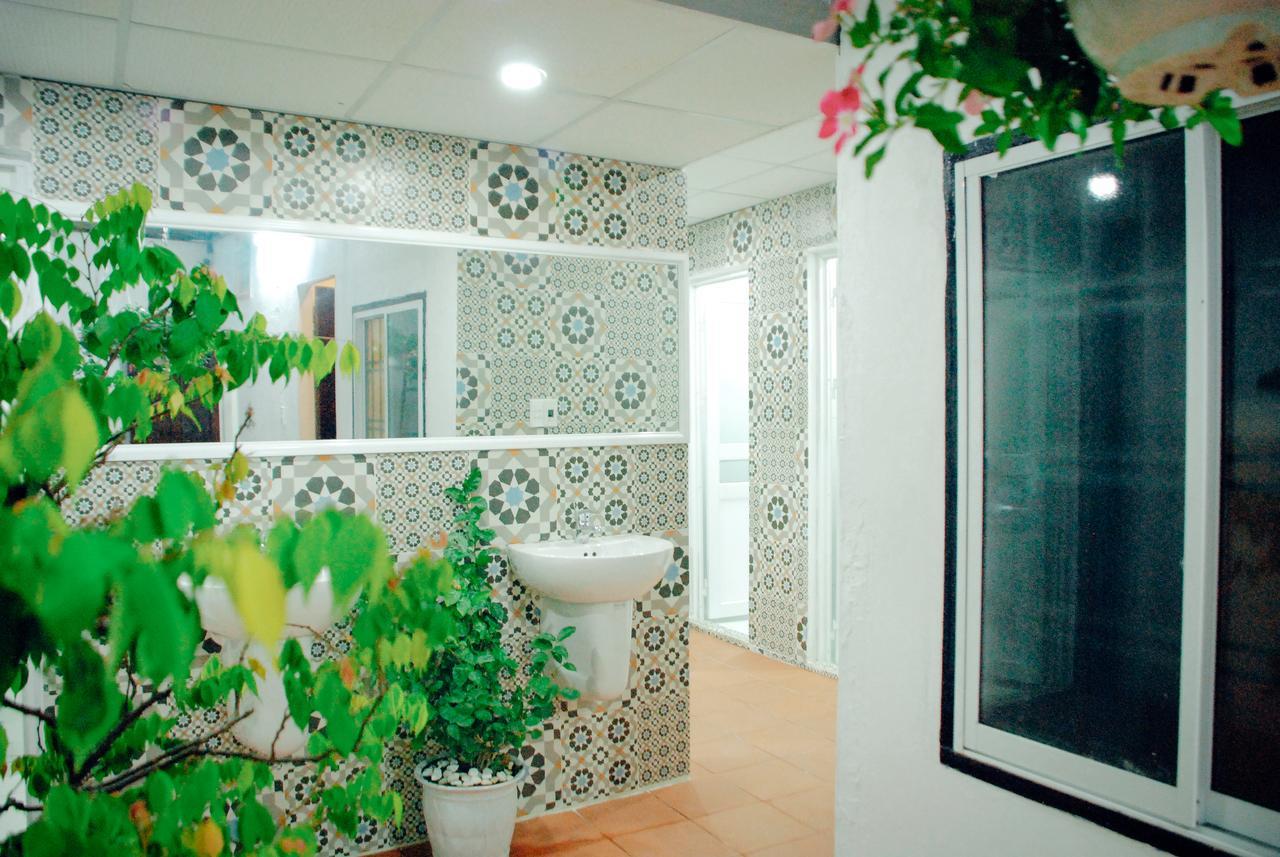 Winna Airport Hostel Da Nang Exterior photo